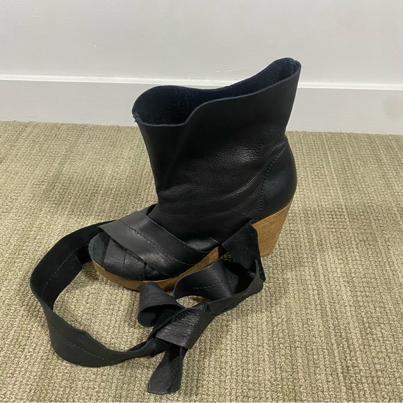 Free People Black Leather Clog Boot Size 36 (US 6) - Picture 7 of 9